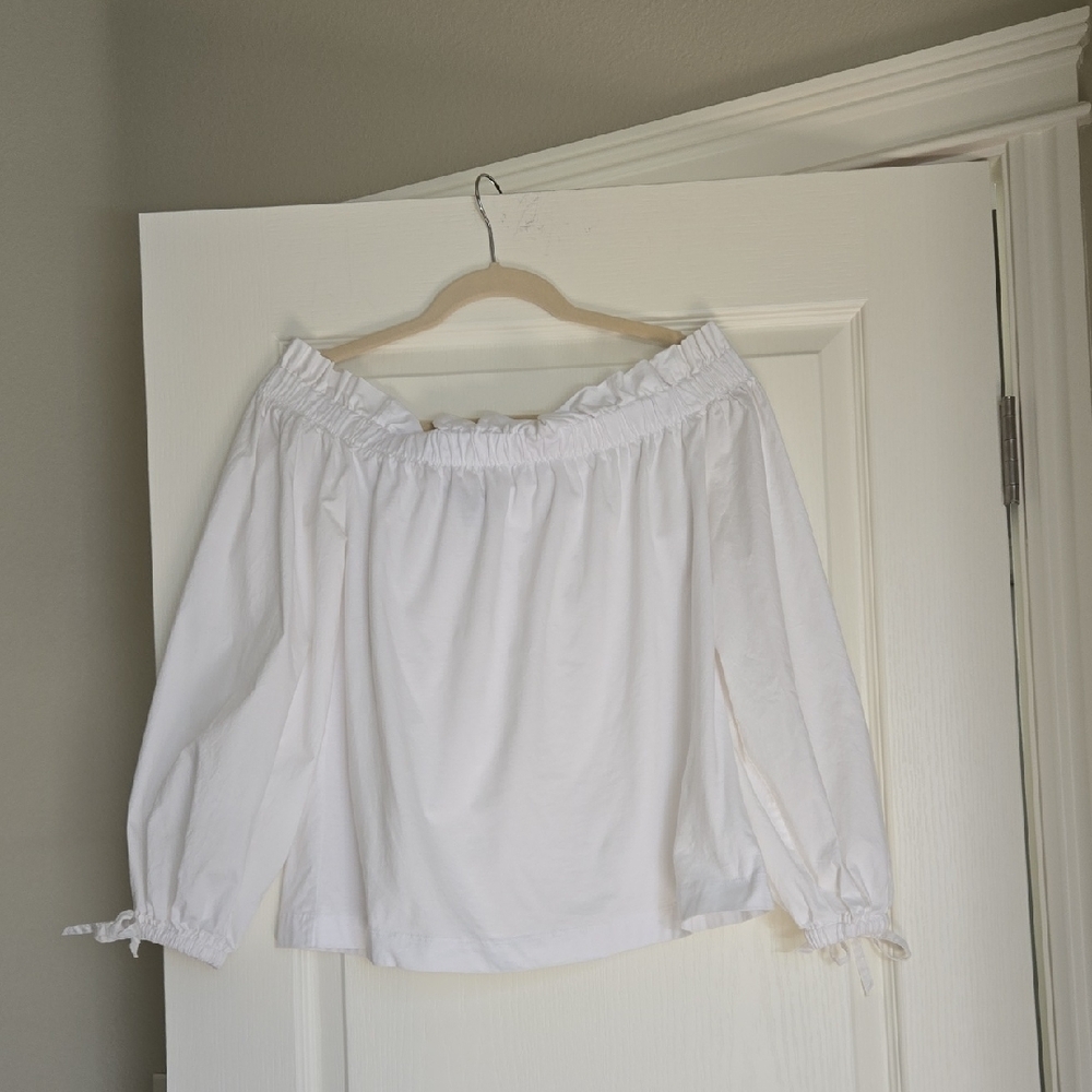 Banana Republic White Ruffled Tie Front Blouse